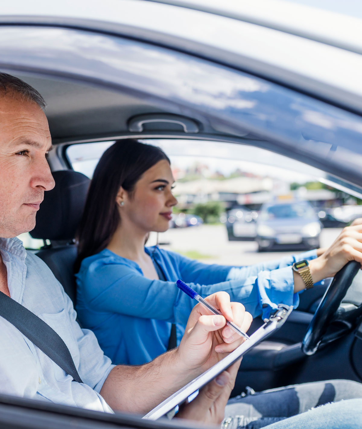 driving-habits-in-car-lessons-instuctor